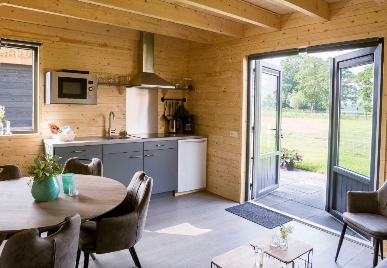 Camping Nieuw Romalo フォールトハイゼン エクステリア 写真